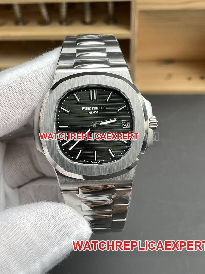 Best Replica Watch DDF Factory Nautilus 40mm Green Dial 330 Mechanical Movement Steel Bracelet Model Patek Philippe