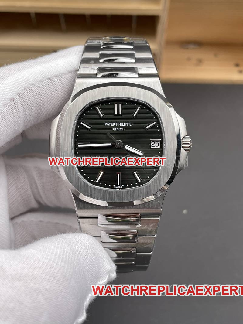 P1 1:1 Replica Watch DDF Factory Nautilus P0 Green Dial 324 Mechanical Movement Steel Strap 40mm Patek Philippe Model