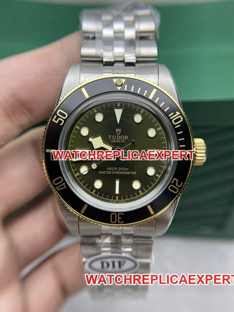 Tudor Black Bay 41mm Green Dial Mechanical Steel Bracelet Replica Watch from DIF Factory