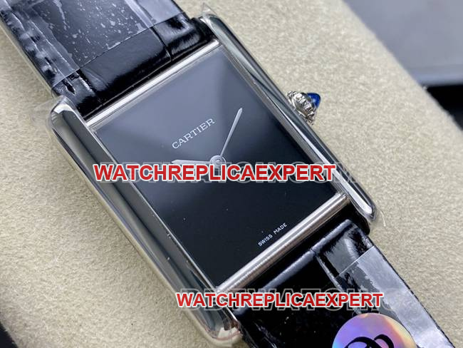 Cartier Tank Must Black Dial Quartz Black Strap 1:1 Replica Watch DR Factory Cartier