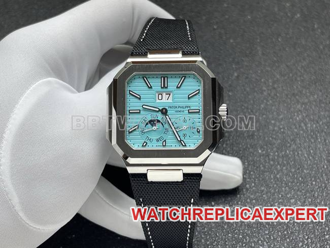 Super Clone Watch P1 Factory Patek Philippe CUBITUS Light Blue Dial 5822P-001 Reinterprets Sporty Elegance in a 45 mm Square Case