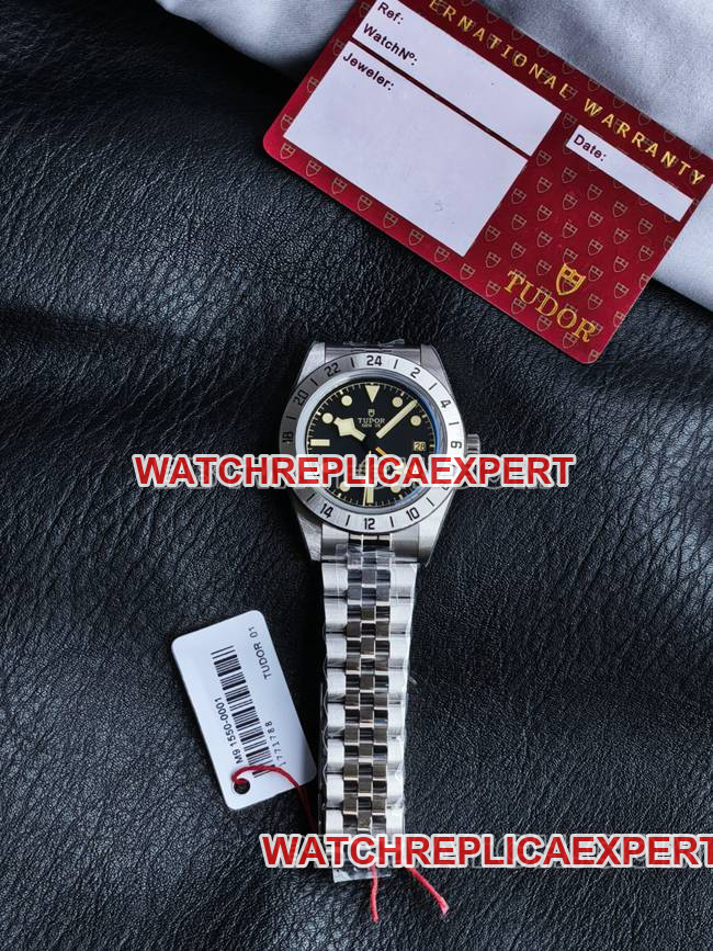 Tudor Black Bay 3CF Factory Super Clone Watch, Black Dial, Steel Bracelet, 39mm x 12.8mm