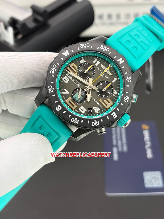 top-tier replica watch original Breitling professional gray plate blue green bracelet quartz movementfront live photo