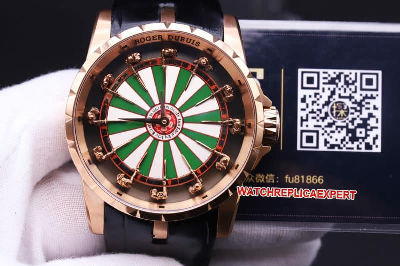 La réplica más nueva de los Caballeros de la Mesa Redonda de Roger Dubuis de ZF Factory, RDDBEX0398 con 12 Caballeros de Bronce