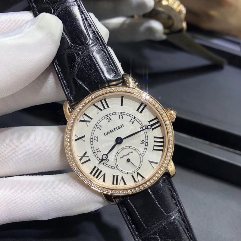 Cartier London Collection 18K Gold with Southern Diamonds Large Factory Quality