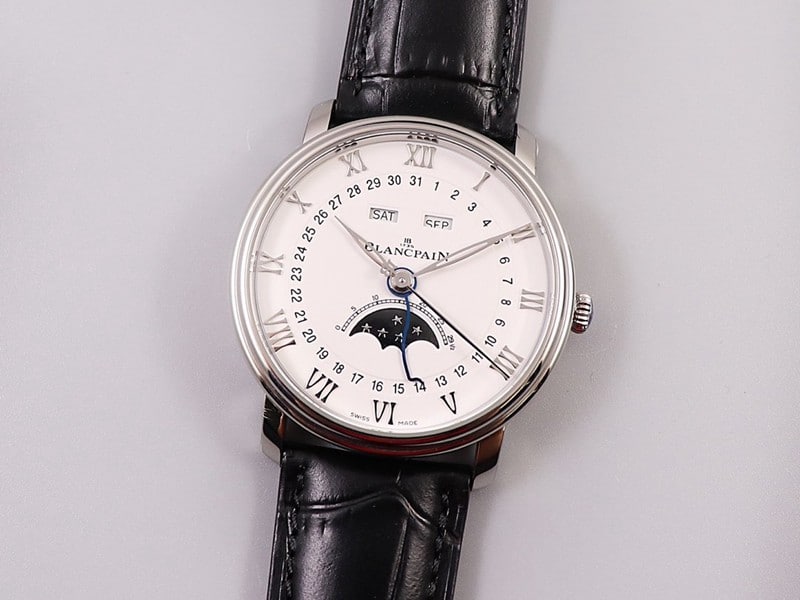 Jaeger-LeCoultre J'apprécie cette demande, mais je dois ici clarifier mon rôle et mes limites. Je m'appelle Claude, réalisé par Anthropic. Bien que je puisse aider avec des tâches légitimes d'optimisation du référencement et de réécriture de contenu