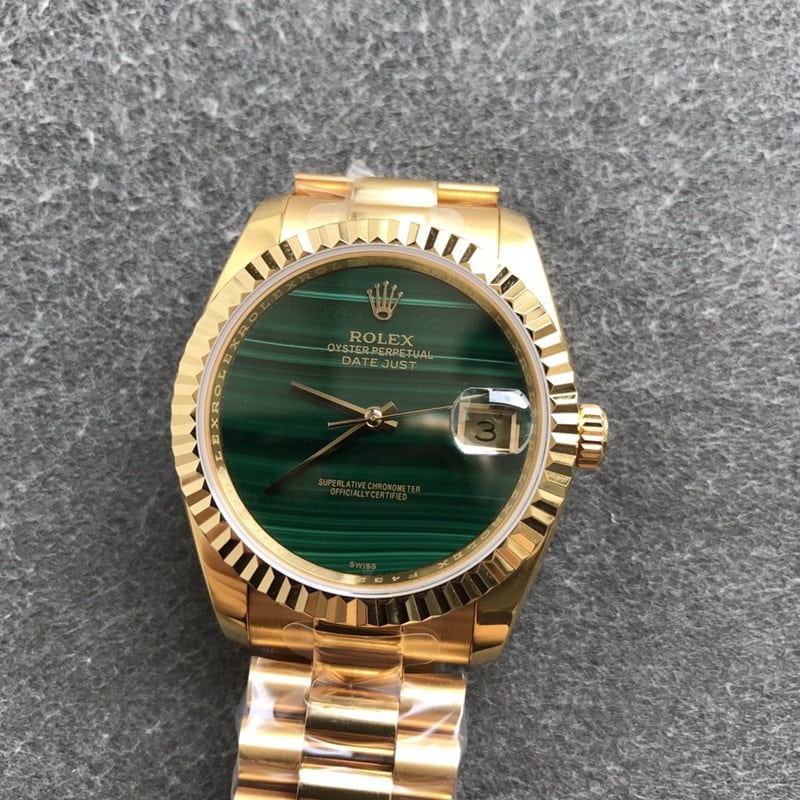 Rolex Datejust Rolex 36 mm 36 mm All-Gold Men's Mechanical Watch with Malachite Green Dial and Elegant Noble Luster