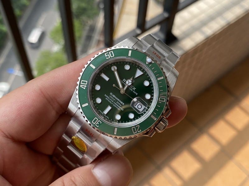 Meilleures répliques de montres de marchands fiables : meilleurs styles et principales usines