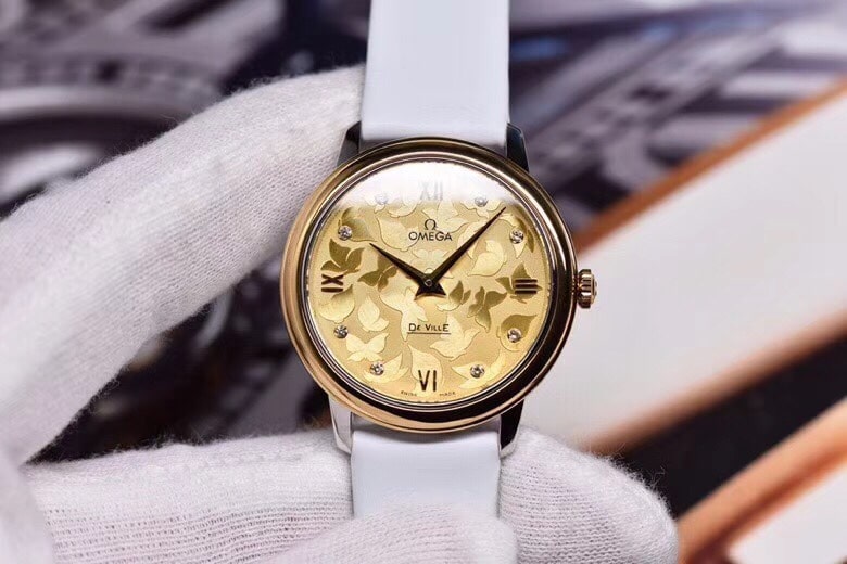 high-quality Omega Women's Watch Discworld Series Gold Color Butterfly 32.7mm