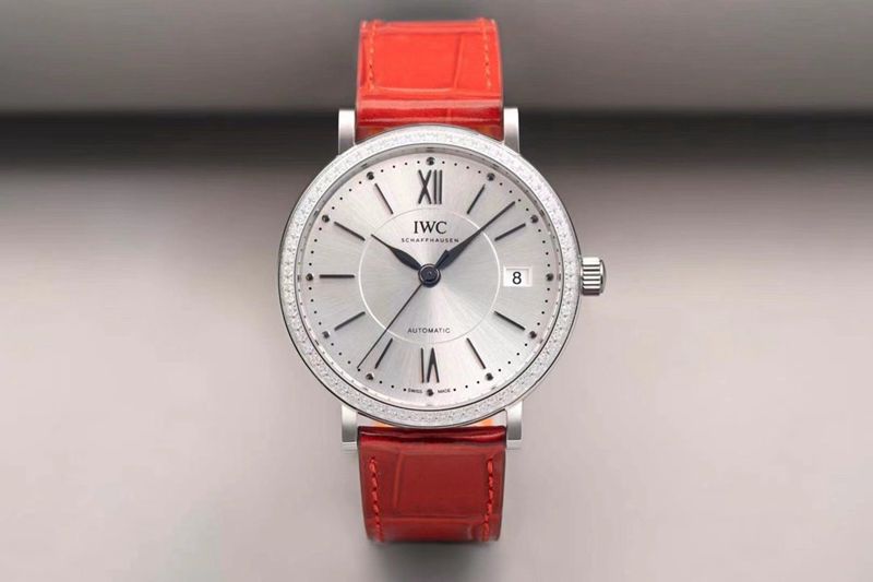 Portofino Ultimate Elegance: Premium Women's Watch Masterpiece