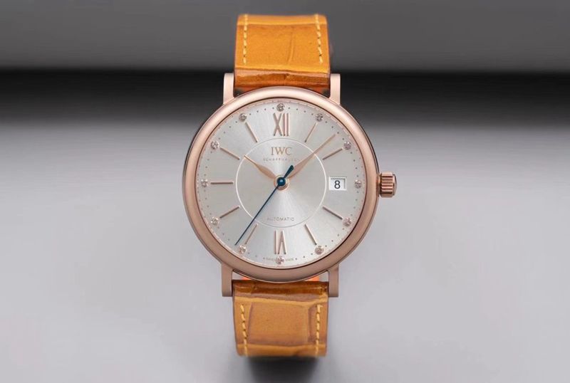 Universal Portofino Women’s Watches: High-Quality Design and Ultimate Elegance