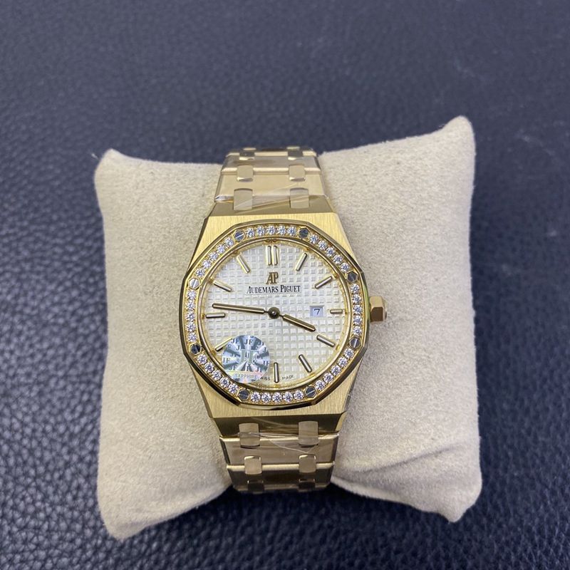 Audemars Piguet Women's Royal Oak 67650 Series Yellow Gold Super Clone White Dial Timepiece