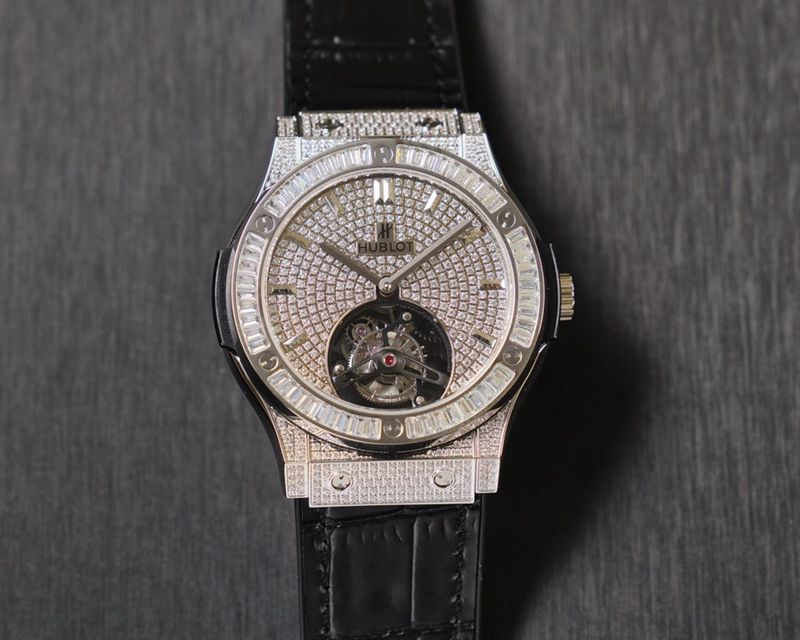 Hublot Classic Fusion Tourbillon: DX-Factory's Thinnest, Most Faithful CollectDebut