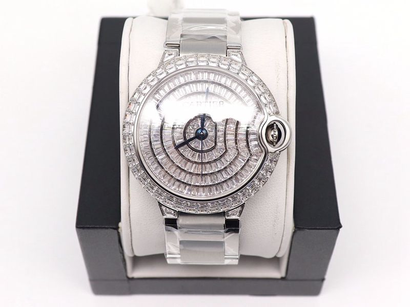 Cartier Blue Balloon Square Diamonds Full of Stars Watch – Top high-quality V2 Upgraded Version