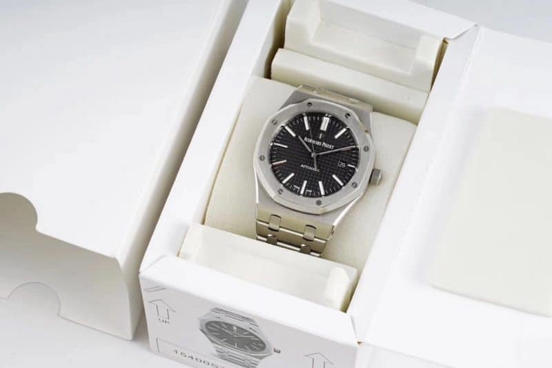 Mouvement ultra-plat Audemars Piguet 4302 : analyse perfectionnée du calibre actif