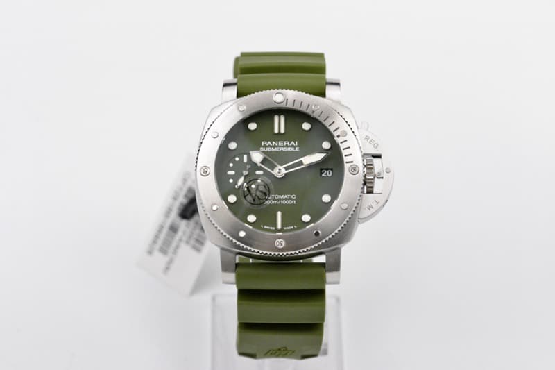 Panerai PAM1055 VS 42MM Green Sea Spirit CollectWatch with Customized Green Calendar