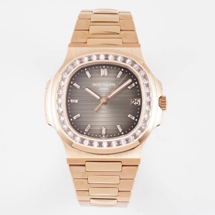 Patek Philippe PPF Sport Elegance para Hombre Réplica 1:1 Premium Nautilus con Esfera Degradada Marrón Oscuro, Anillo de Diamantes en Oro Rosa Correa de Acero