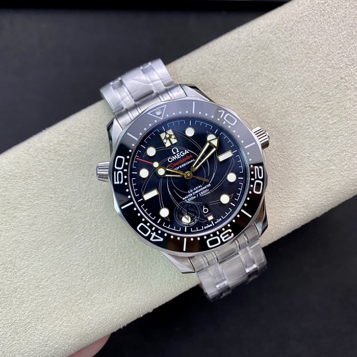Reloj Omega Seamaster con pulsera de acero y placa azul para hombre - VS 300 m de buceo Edición del 50 aniversario de James Bond