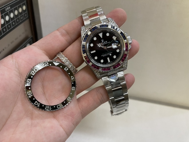 Rolextop-tier Collectwatch men's black dialsteel bracelet Rainbow Di mechanical watch front view