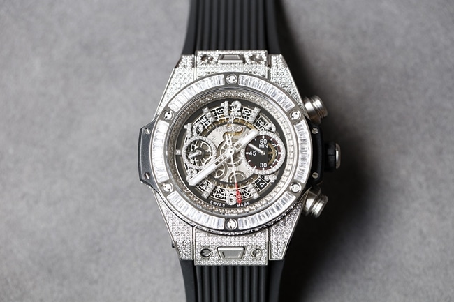 Hublot Big Bang Super A Men’s White Dial Rubber Strap Mechanical Chronograph v2 Elemental Edition Watches