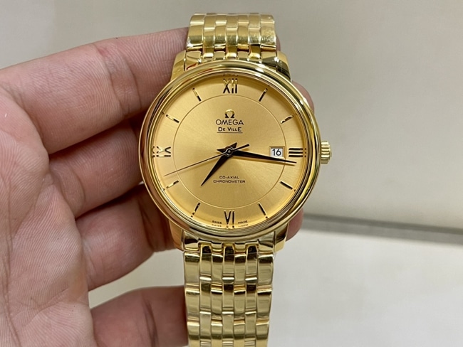 Luxury Omega Omega Butterfly 41mm 41mm Mechanical Timepiece with Authentic Genuine Diamonds and Gold-Plated Steel Bracelet
