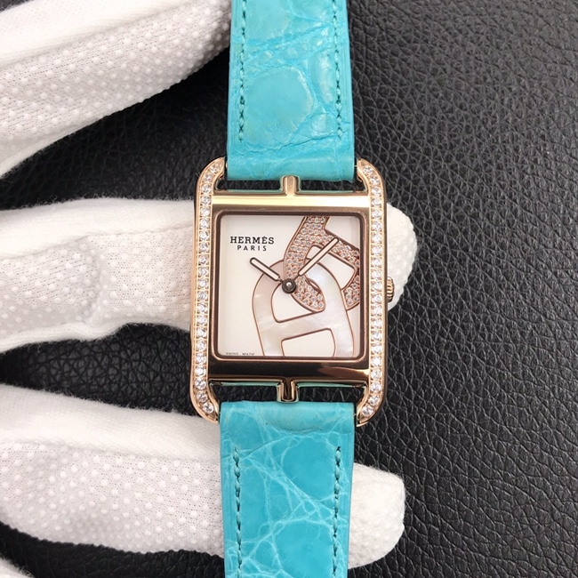 YF factory Hermès V gemstone-set anchor chain white dial blue strap women's quartz watch
