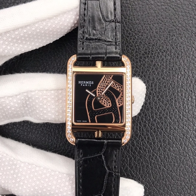 Hermès Anchor-Chain Dial YF Top CollectGem-Set Black Quartz Watch with Crocodile Strap