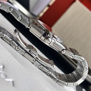 Leitfaden zur Überprüfung der Modellnummer einer Omega-Uhr und zum Öffnen des Gehäuses sowie Einblicke in die Qualität