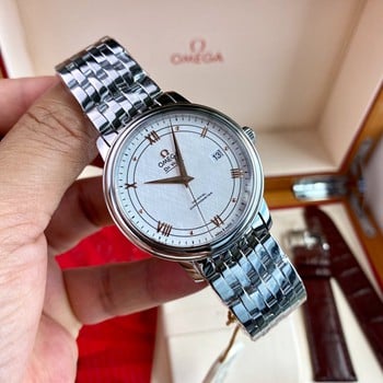 ¿Realmente vale la pena comprar un Omega usado en comparación con relojes Omega auténticos para mujer a precio completo?
