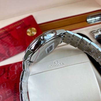 Ambassadeur mondial Omega : collection complète de montres avec prix, spécifications et durabilité des matériaux