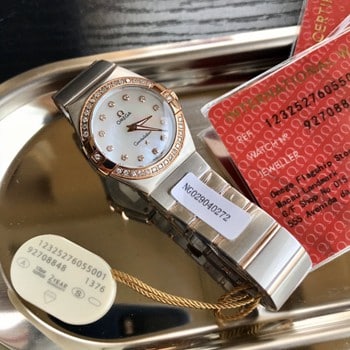 Omega Shell Plate Diamond Damenuhren: Haltbarkeit, Preis und klassisches Design