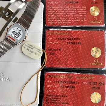 Authentischer Preis und Bandkosten der Omega-Herrenuhr: Texturqualität, Spezifikationen und Bilder