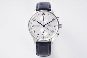 Universal Skeleton Mechanical Watche…