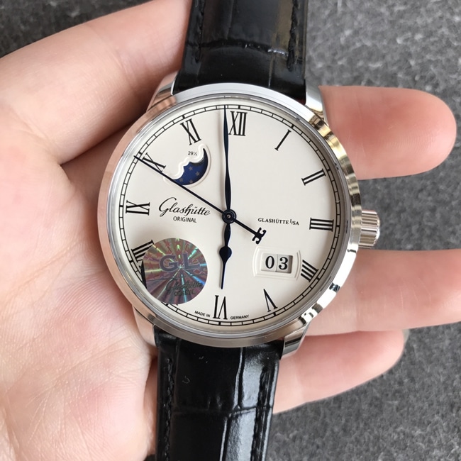 Wie gut ist die GL Factory Glashütte Senator Big Date Moonphase Replica?
