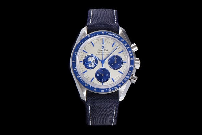 top-tier Collectwatch Omega men's white dial nylon strap Snoopy series watch front view