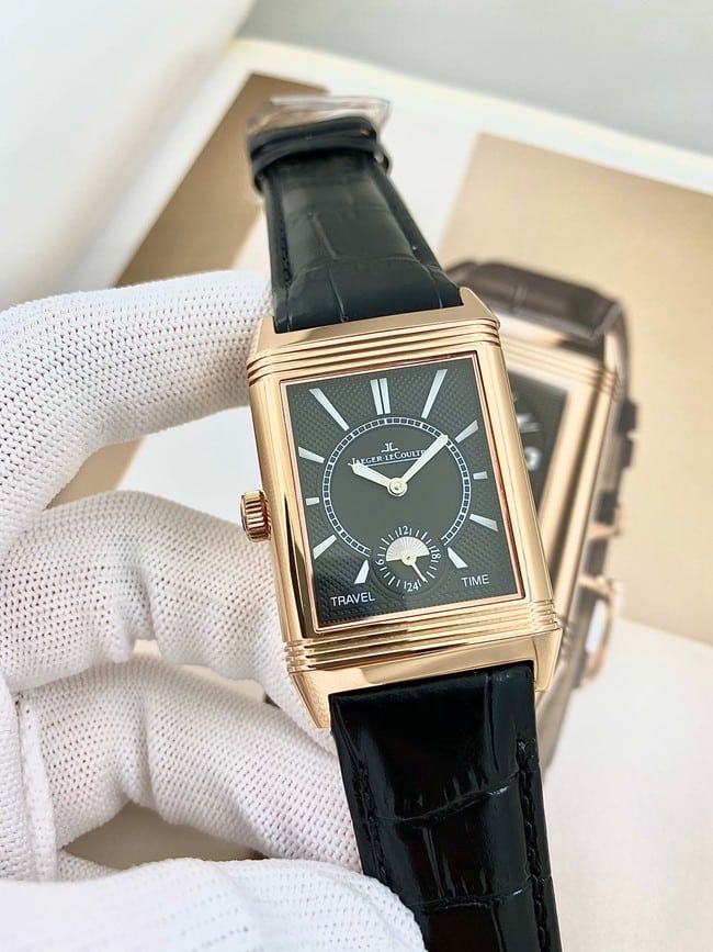 top-tier Collectwatch Jaeger-LeCoultre men's white dial black belt manual winding flip series leather strap watch front view