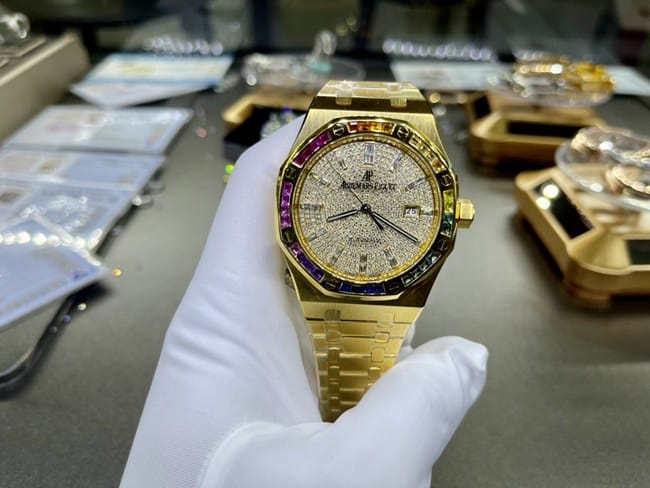 Die handpolierte Kunstfertigkeit von Audemars Piguet: Warum diese Zeitmesser Spitzenpreise erzielen