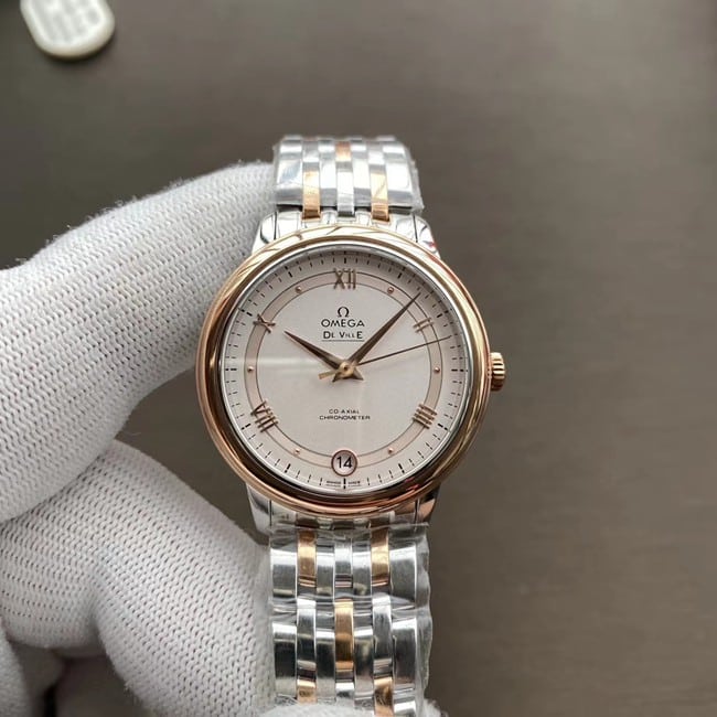 Omega Damen Discworld White Plate Butterfly Series Gold Steel Strap Super Clone 424.23.33.20.09.001