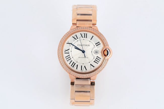 Cartier V6 Factory Globo Azul 42mm Reloj Réplica Superior WE9008Z3 Anillo de Diamantes en Oro Rosa Esfera Rayada de Sol