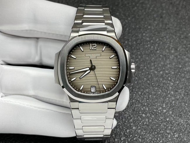 3K Factory Patek Philippe Patek Philippe Ladies Nautilus Sports Elegant Top Replica Watch Anthracite Dial Steel Strap Model 7118/1A-011