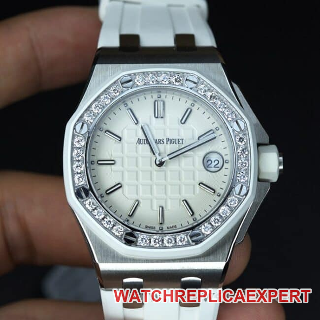 Audemars Piguet Royal Oak Offshore 37mm milk white Super clone women's watch 67540SK.ZZ with brilliant-cut diamonds and white rubber bezel A010CA