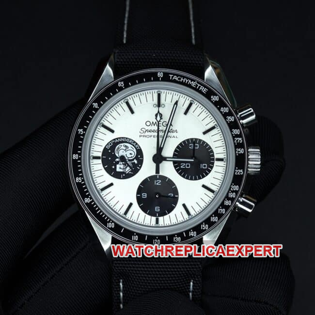 OM Factory Omega Speedmaster 1:1 Premium Replica Men's Watch Silver Snoopy Black Nylon Strap NAIAD Lock 310.32.42.50.02.001