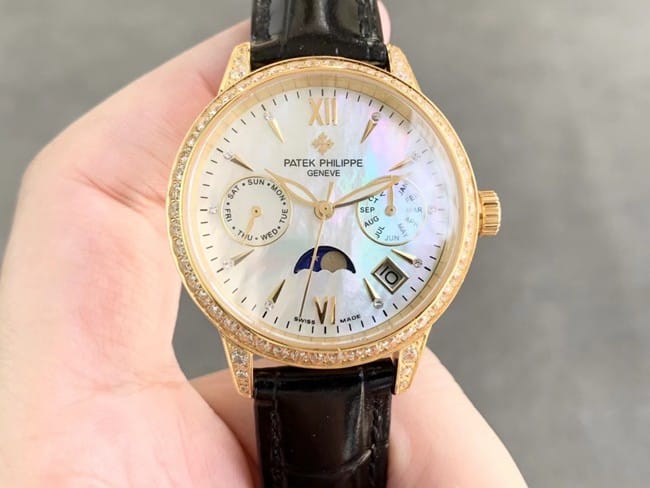 Patek Philippe Complications Ladies' Watch 1:1 Top Replica with White Mother-of-Pearl Dial, Gold and Diamond-Set Strap, Imported 9100 Multi-Function Movement