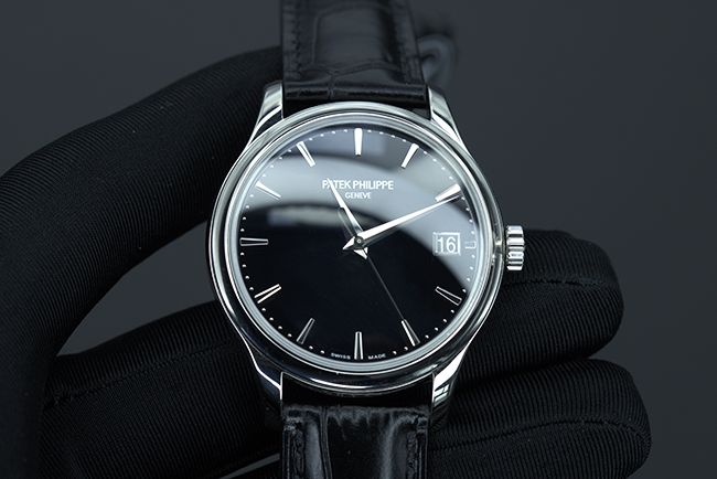 Wie gut ist die klassische 5227G-010 von Patek Philippe, plus Details und Spezifikationen zum Top-Superklon 5227G von ZF?
