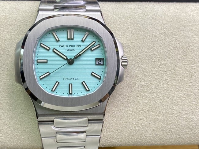 3K Factory Patek Philippe Men's Sporty Elegant 5711/1A-018 Tiffany Blue 1:1 Super-A Watch with Classic Nautilus Case and Sapphire Crystal