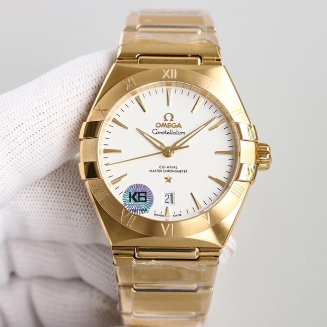 Omega Constellation Super A Men's Watch: Timeless Charm with Sun Pattern Dial, 18K Gold and Steel 131.50.39.20.02.002