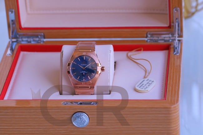 Omega Constellation 1:1 Super A Replica with Sunburst Dial, Rose Gold Steel Band, and Timeless Charm