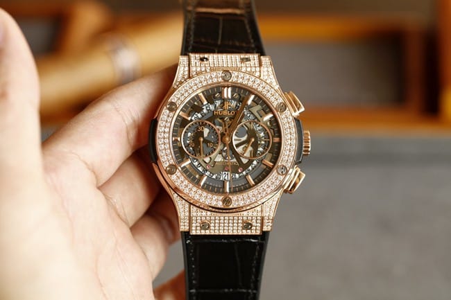 Montre Hublot BIG BANG pour homme Super Clone en or rose et diamants, cadran squelette gris, bracelet en caoutchouc, mouvement automatique 7750