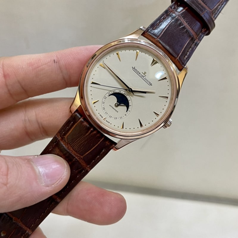 Blancpain 6654 vs. Jaeger-LeCoultre Q3758420: Welche mechanische Mondphasenuhr ist besser?