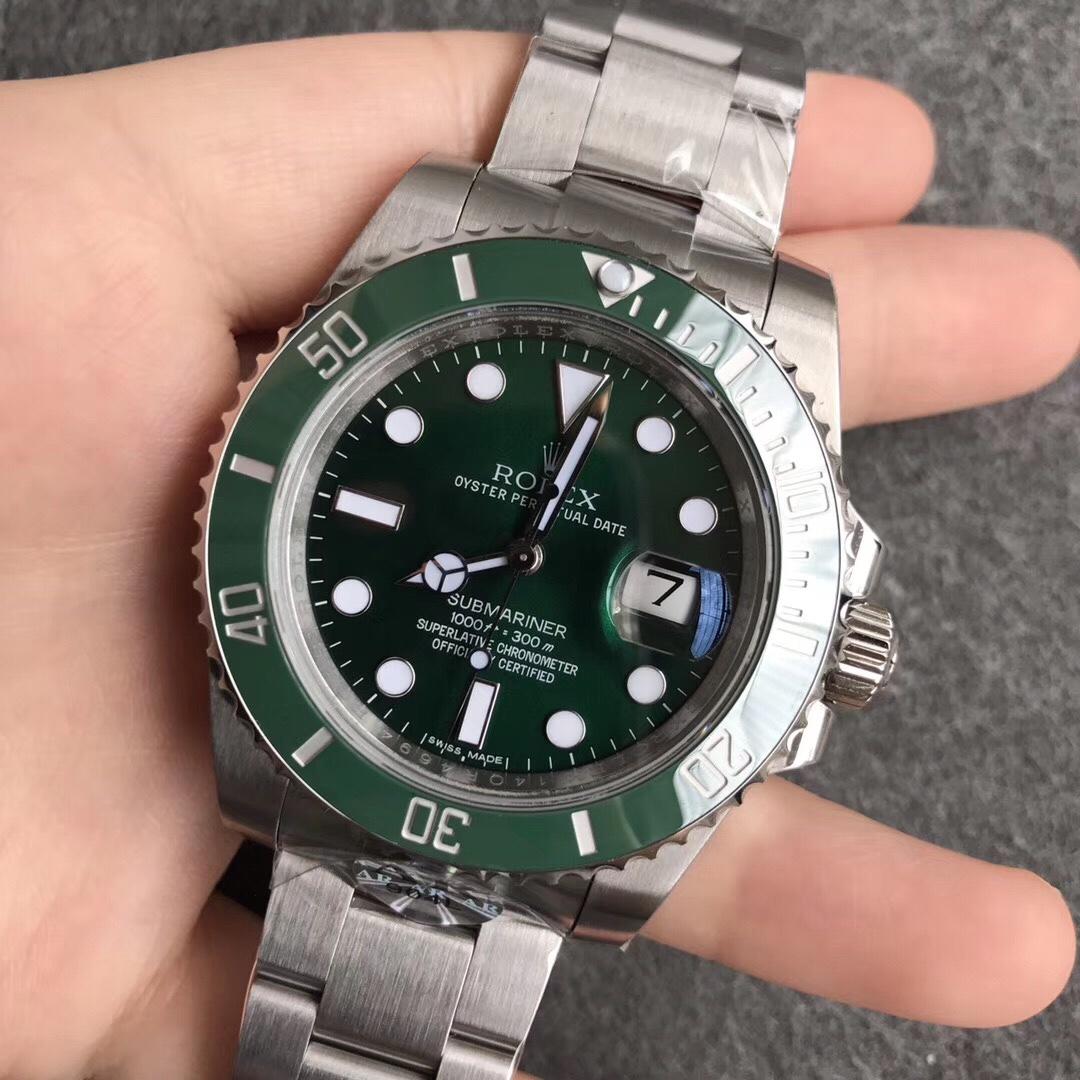 Rolex Submariner Starbucks: 904L Steel Case and Market Value Breakdown